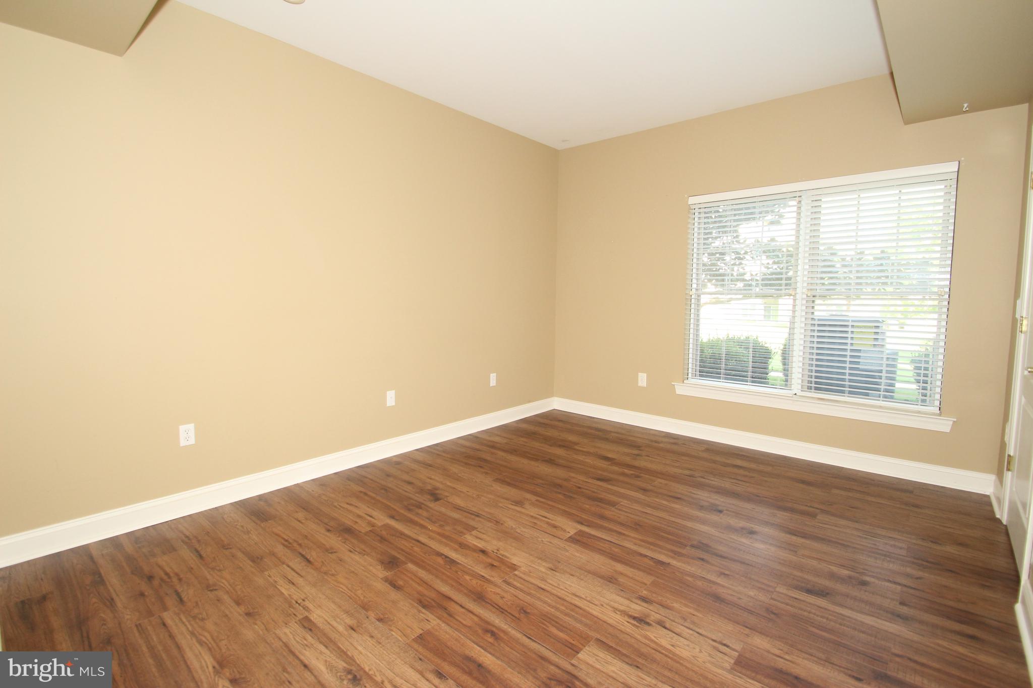 3000 FOUNTAINVIEW CIRCLE 102