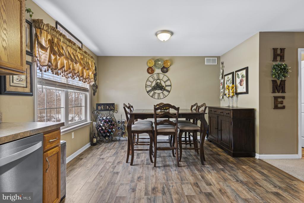 303 W 9TH STREET