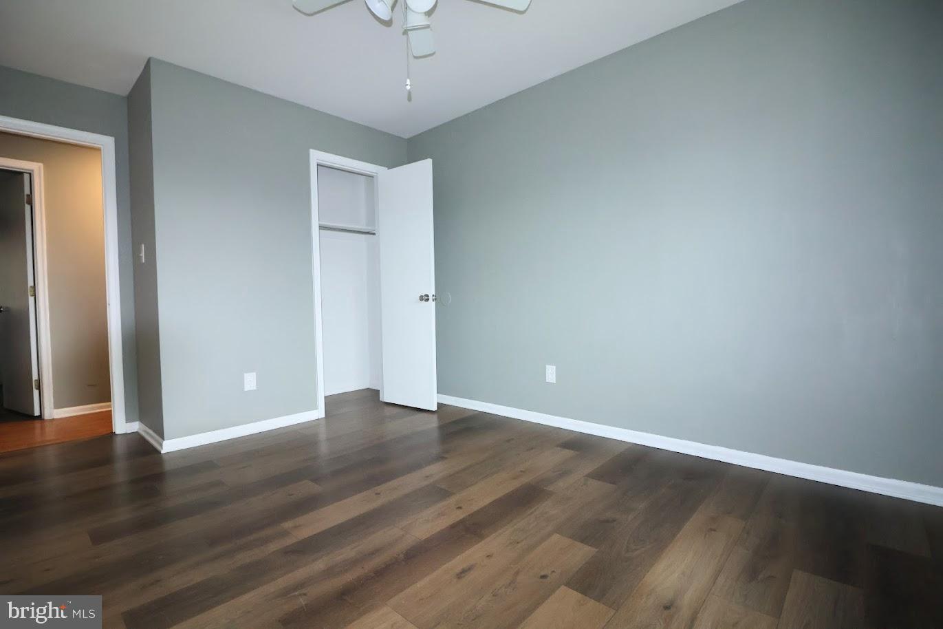 11 DELFT COURT