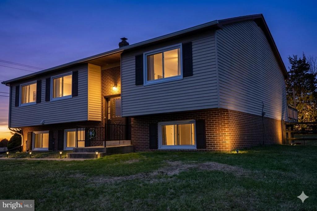 11 DELFT COURT
