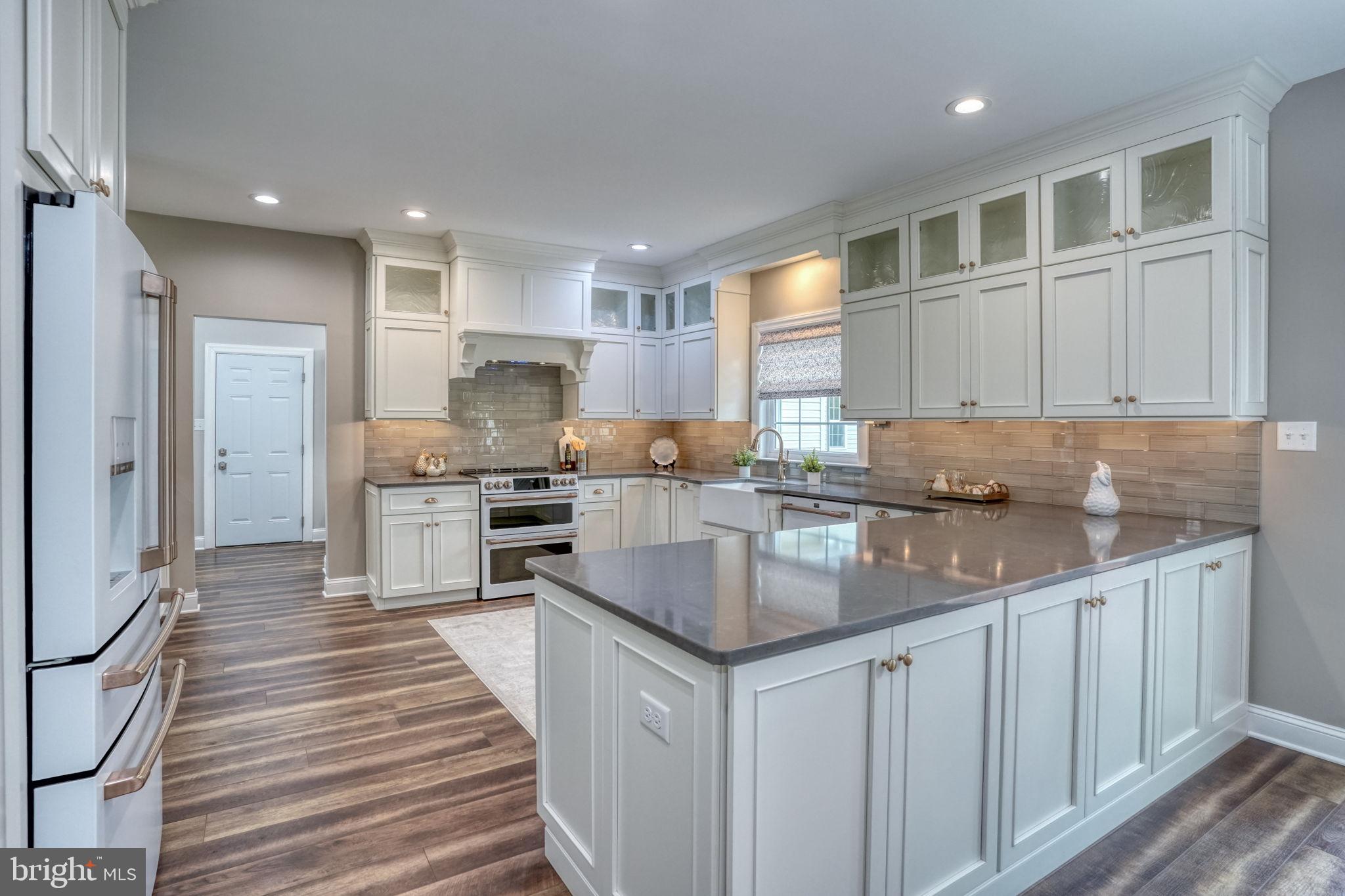 502 STARBOARD LANE