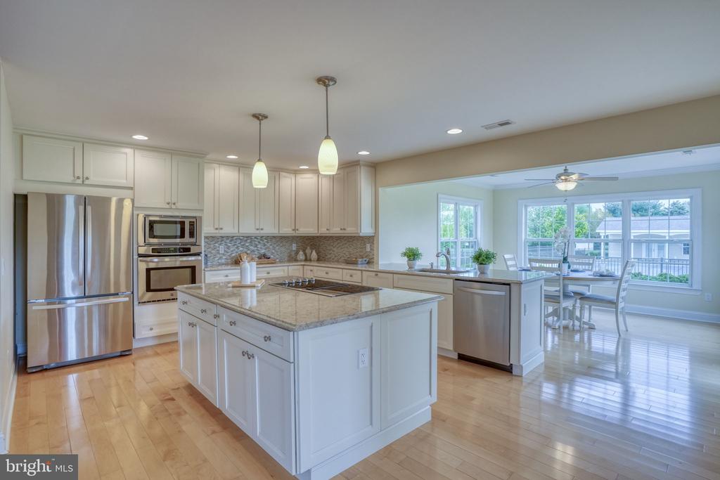 502 STARBOARD LANE