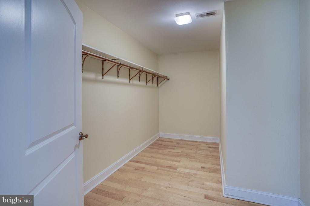 502 STARBOARD LANE
