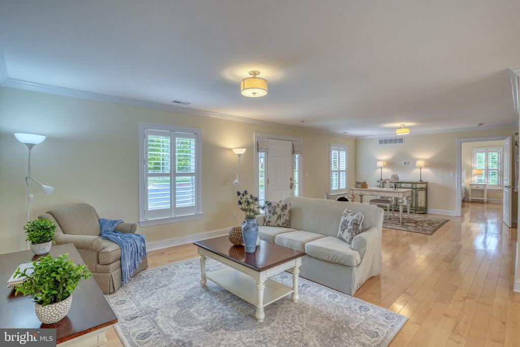502 STARBOARD LANE
