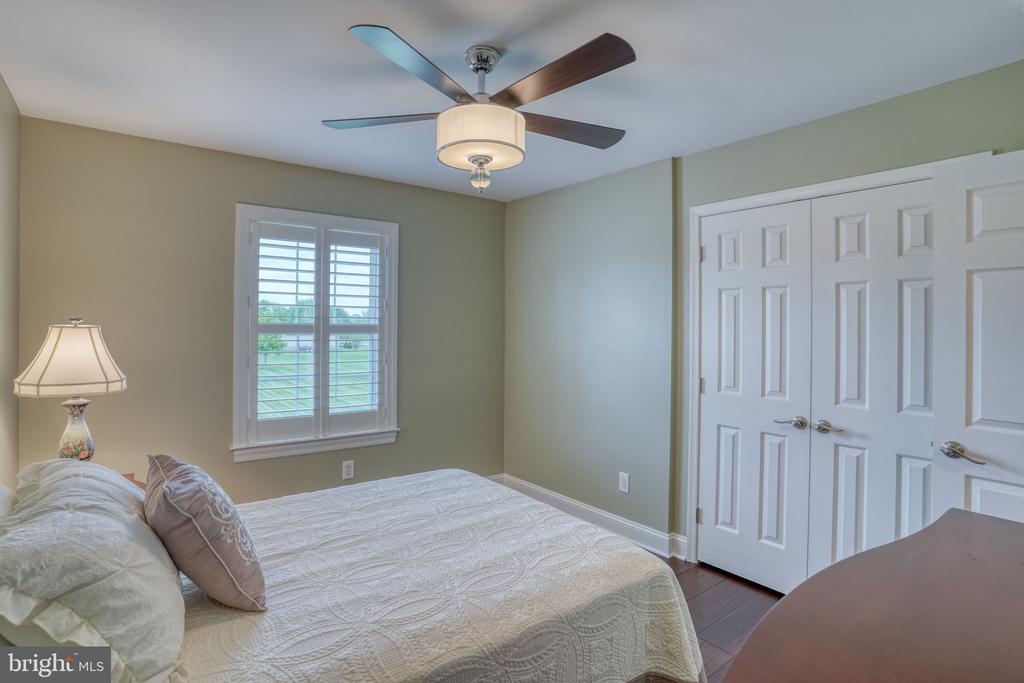 502 STARBOARD LANE