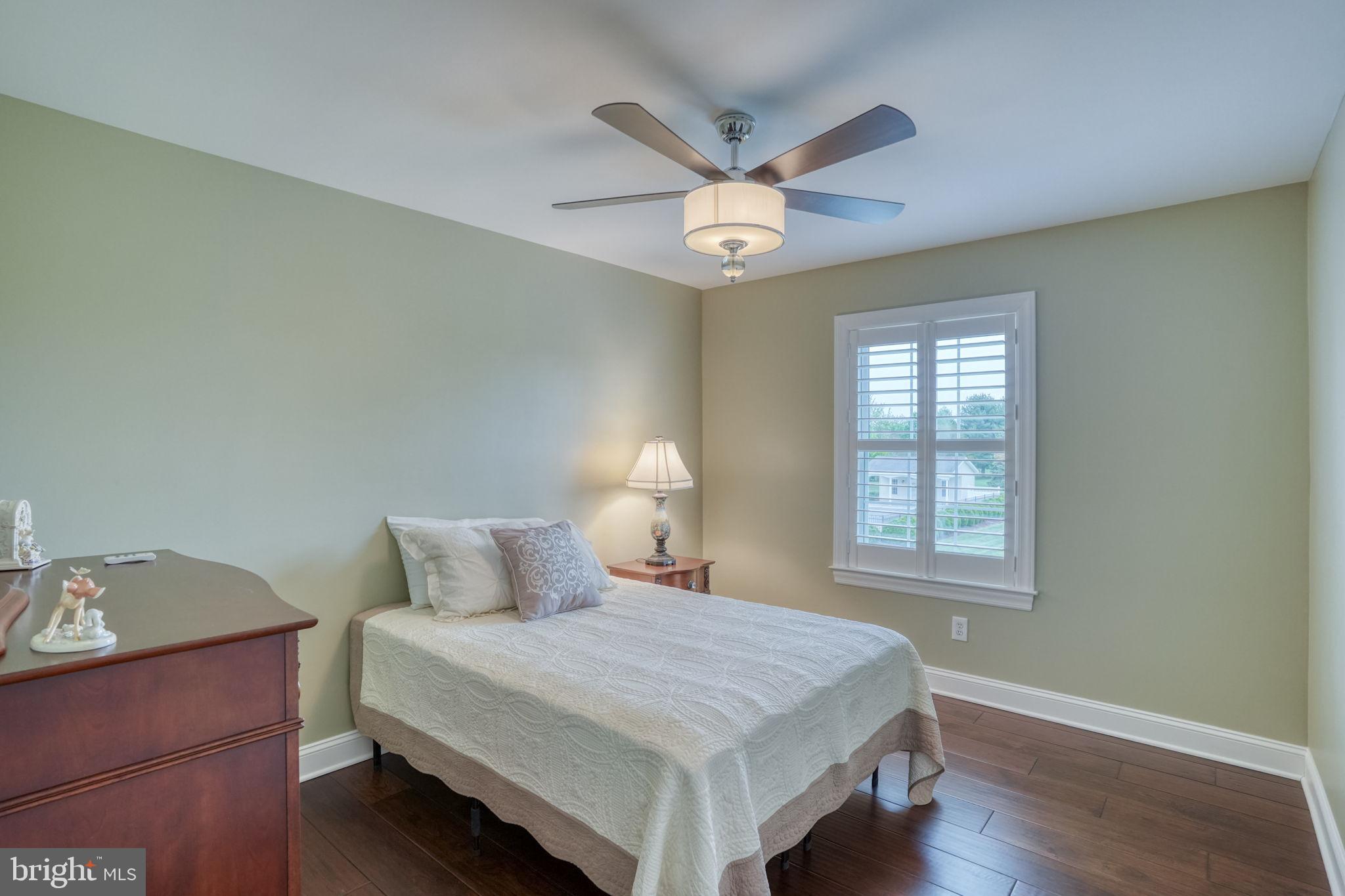 502 STARBOARD LANE