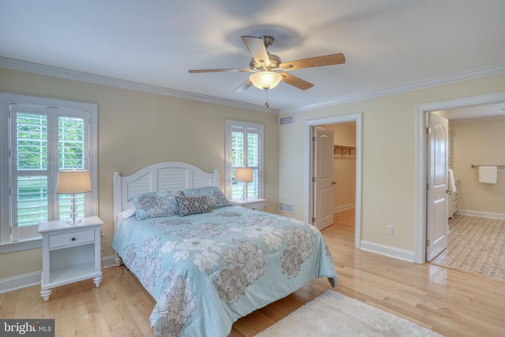 502 STARBOARD LANE