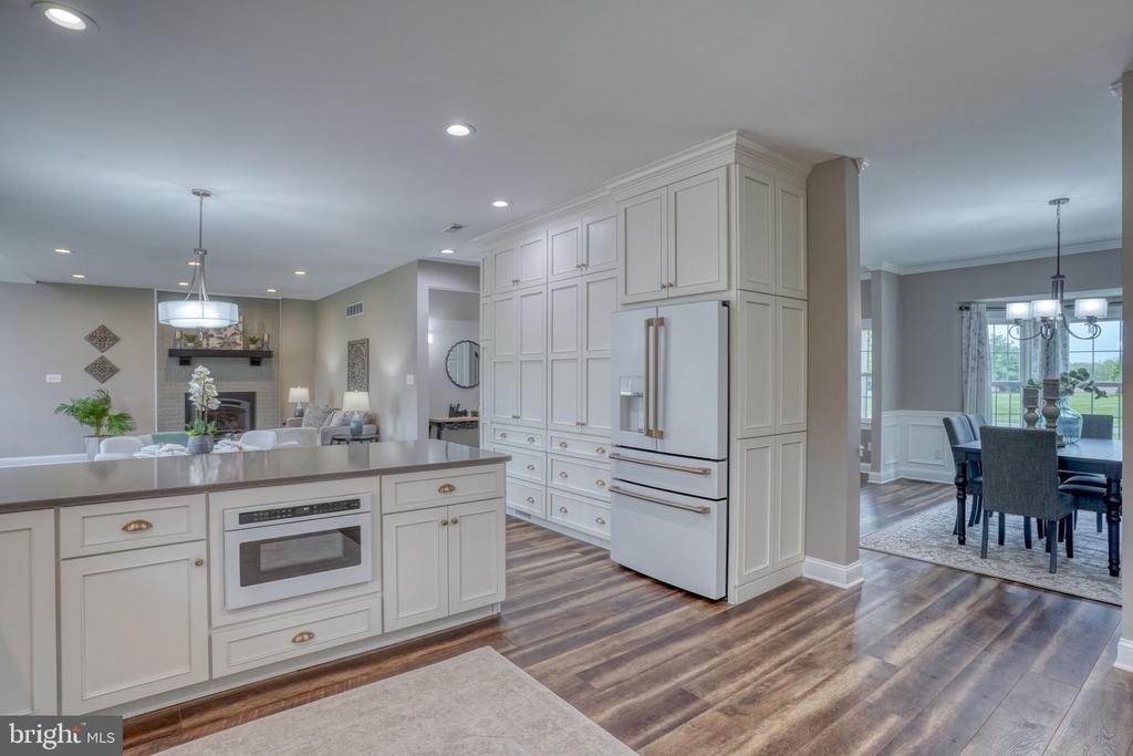 502 STARBOARD LANE