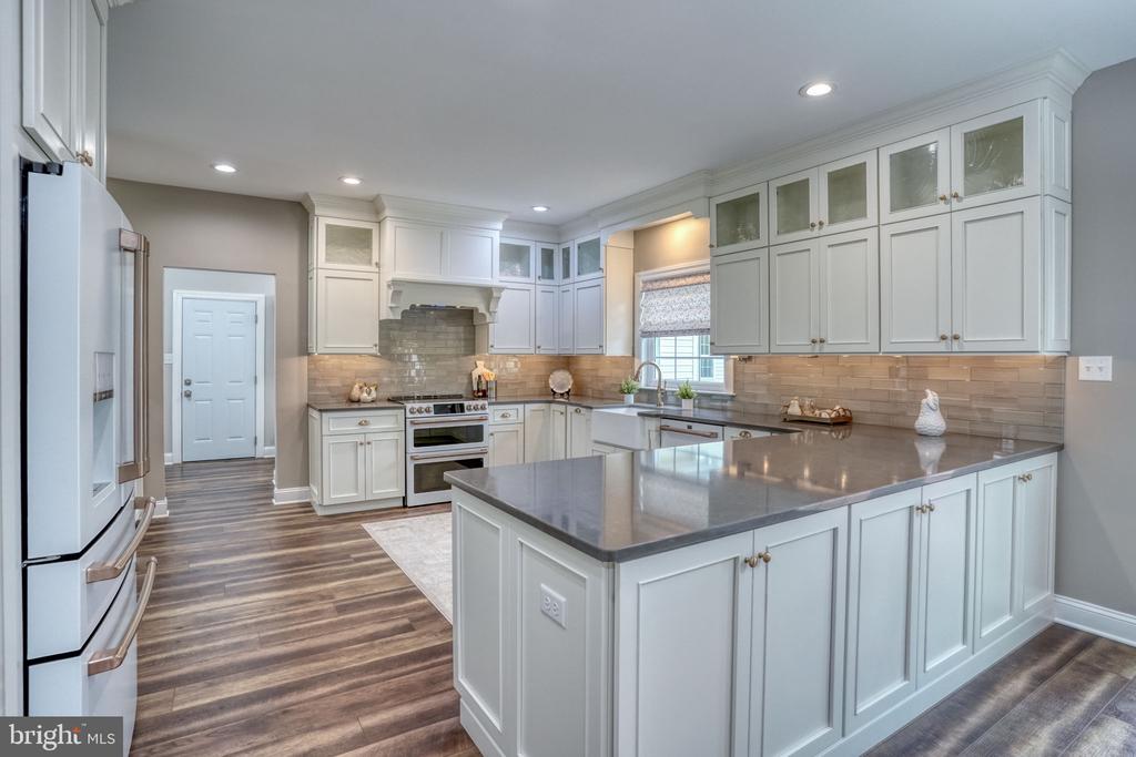 502 STARBOARD LANE