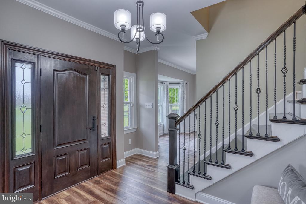 502 STARBOARD LANE
