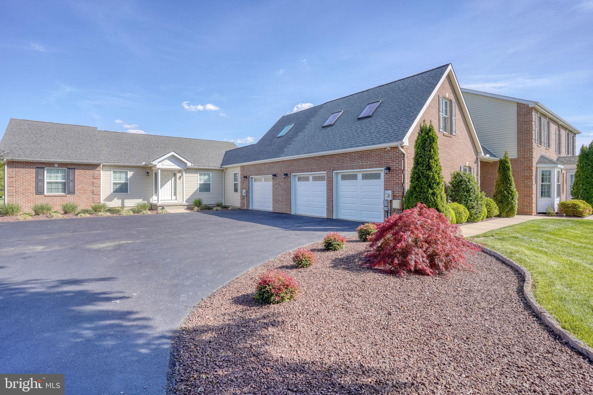 502 STARBOARD LANE