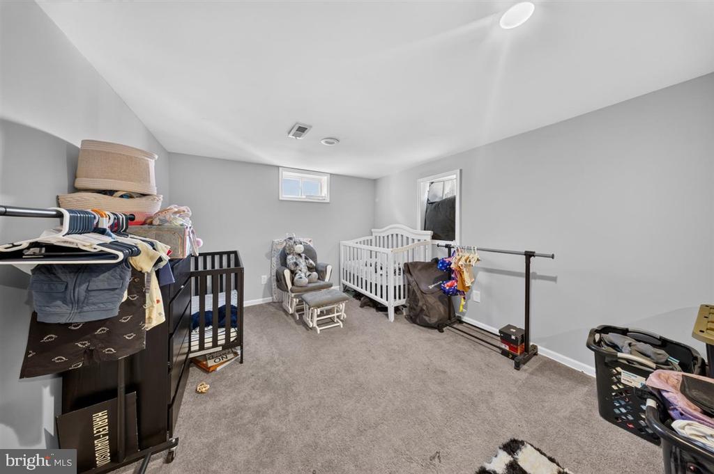 13 CAXTON DRIVE