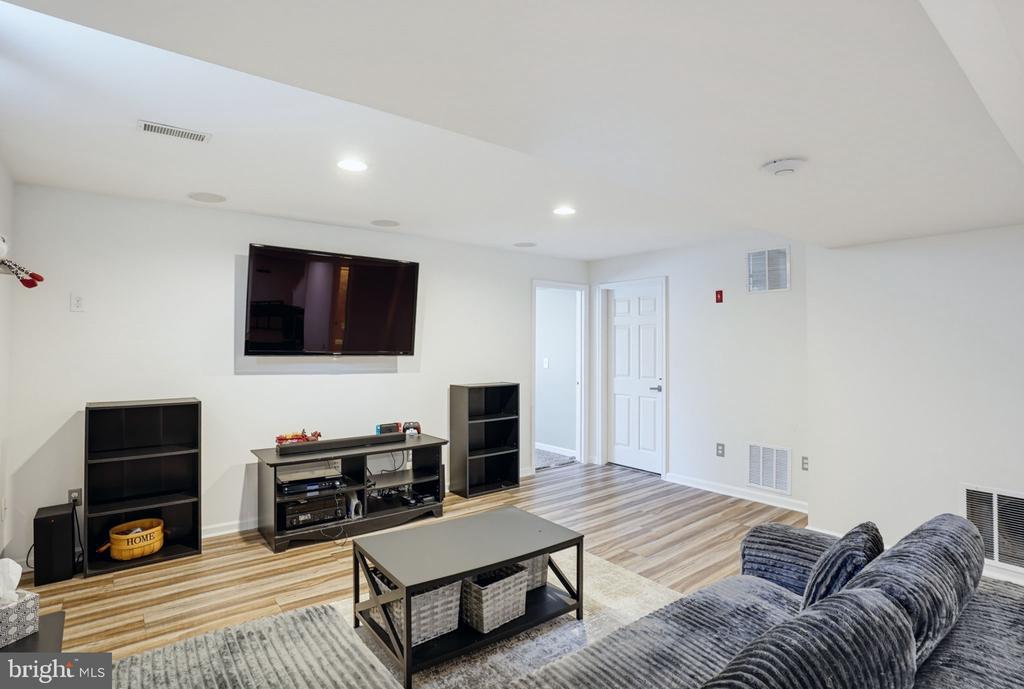 313 ANDROSSAN PLACE