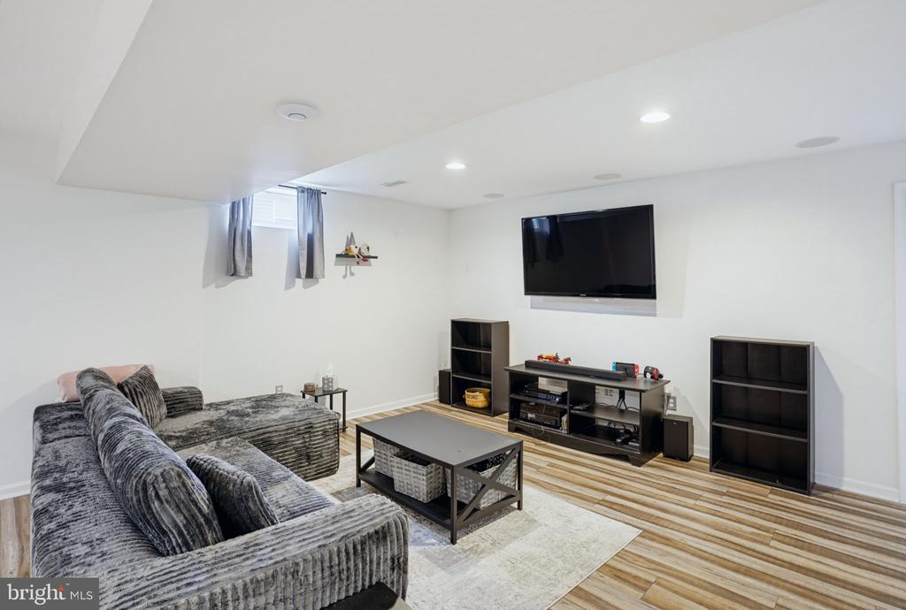 313 ANDROSSAN PLACE