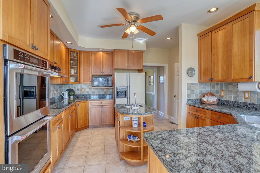 532 STONEY BATTERY ROAD