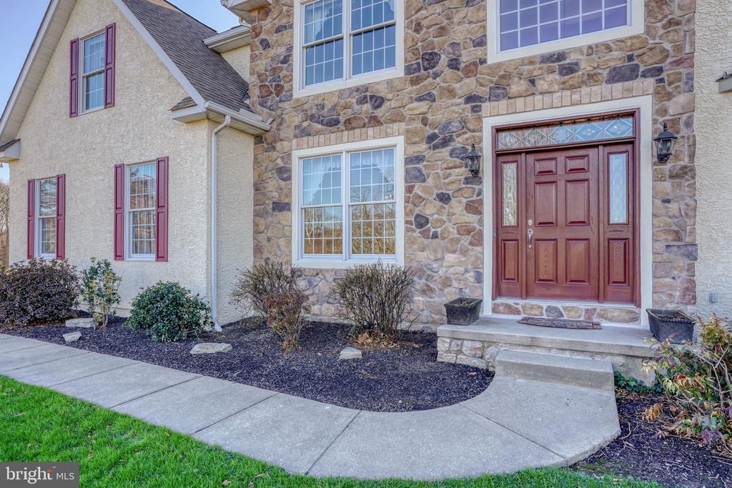 532 STONEY BATTERY ROAD