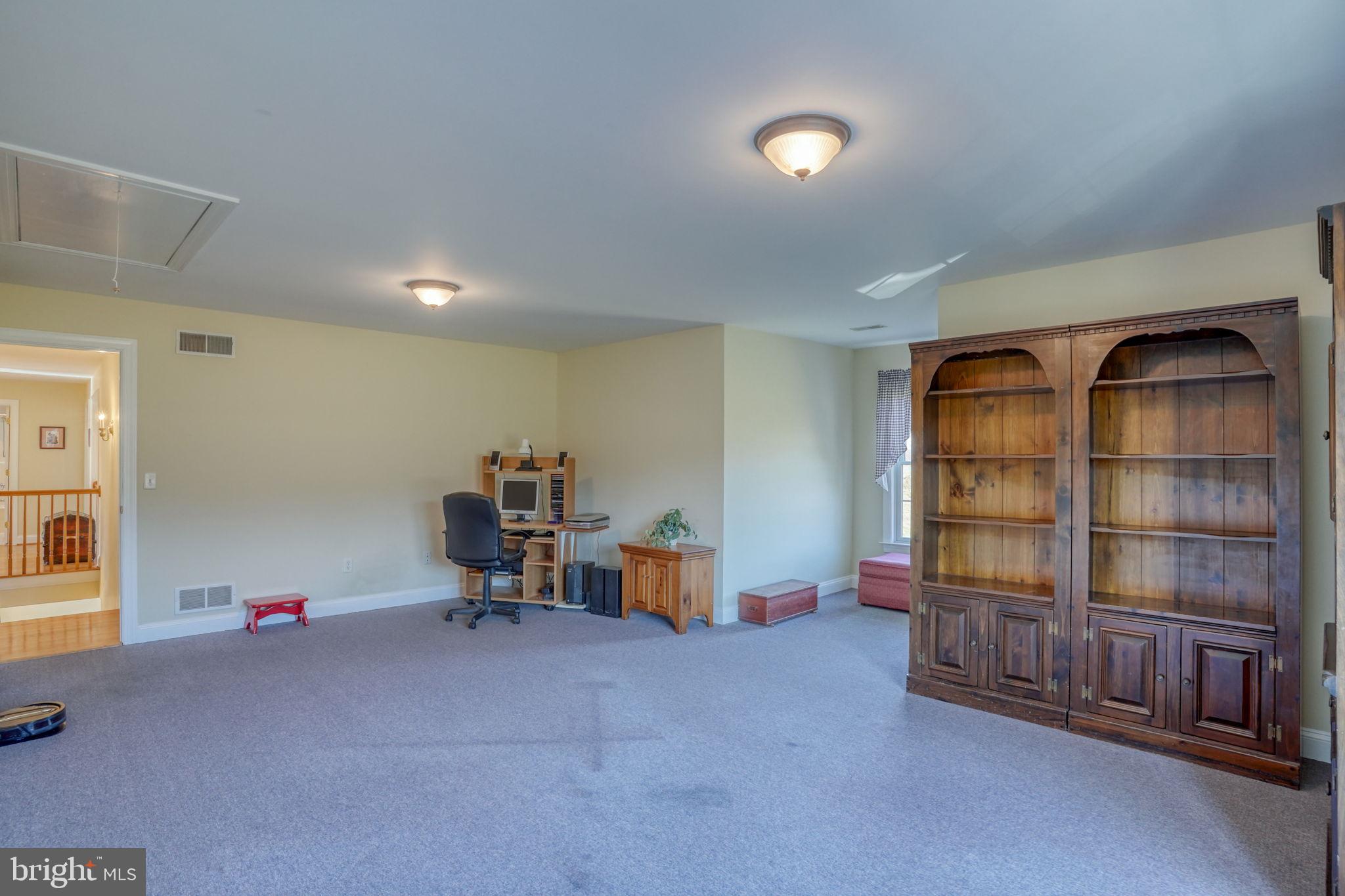 532 STONEY BATTERY ROAD