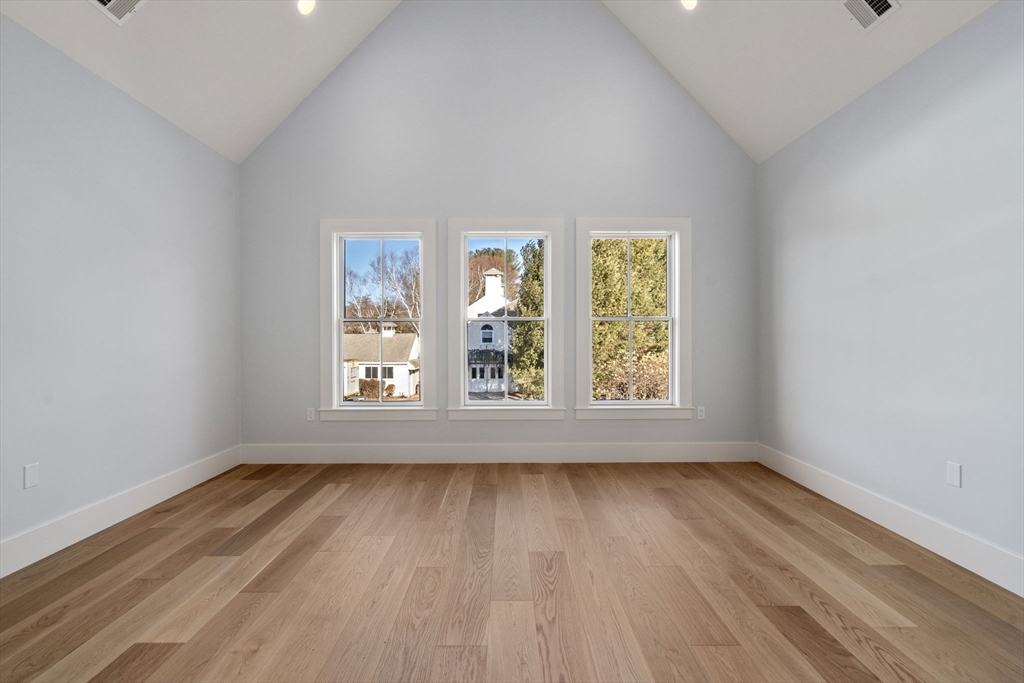 1060 Grove Street # 21