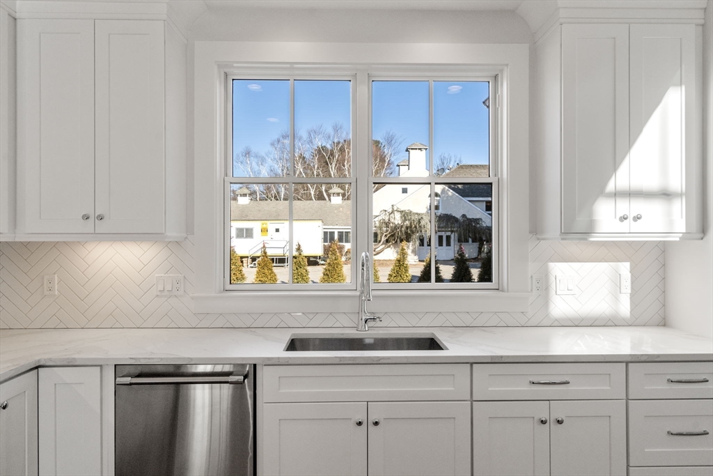 1060 Grove Street # 21