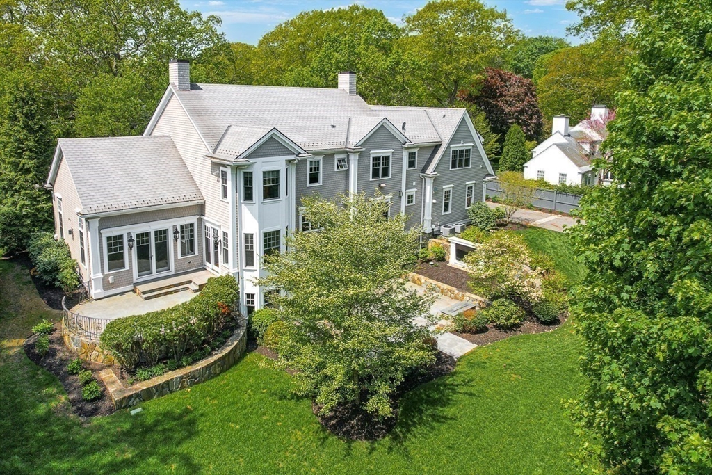 99 Old Colony Rd