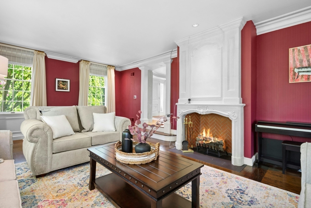 11 Scotch Pine Cir