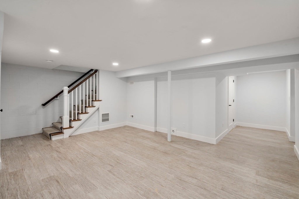 164 B E Central St # 28