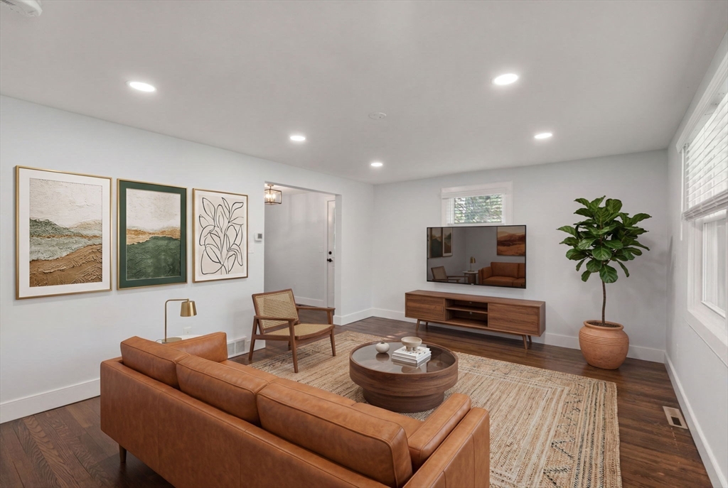 164 B E Central St # 28