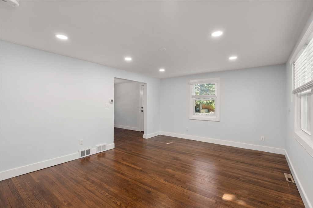 164 B E Central St # 28