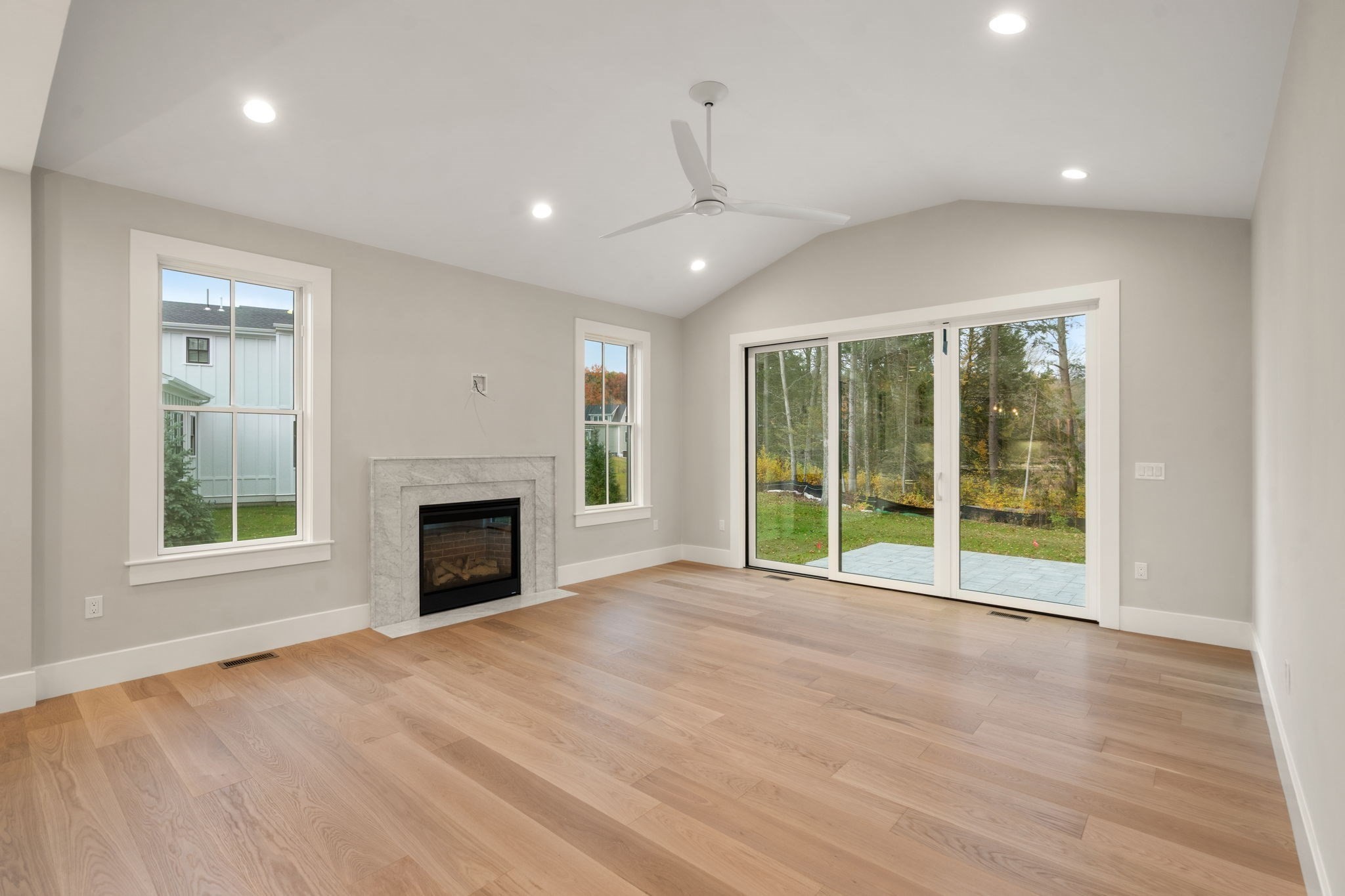 29 Country Farm Rd # 29