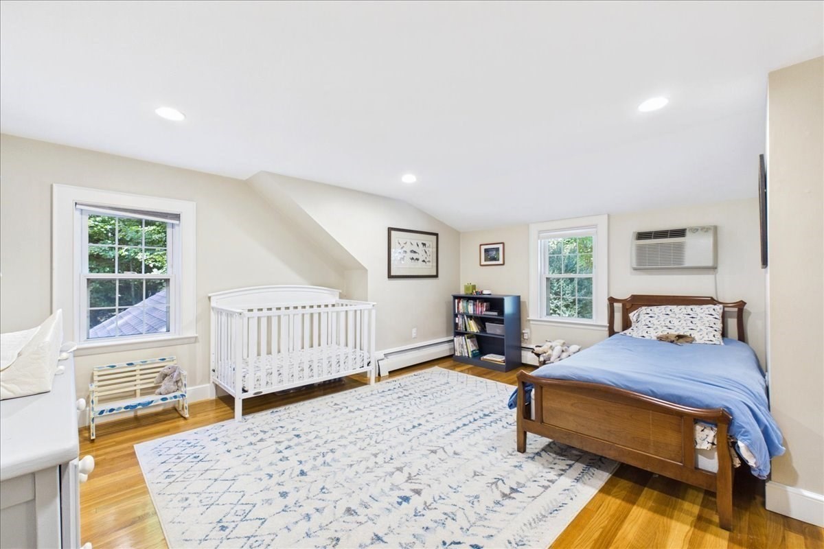 13 Millbrook Rd