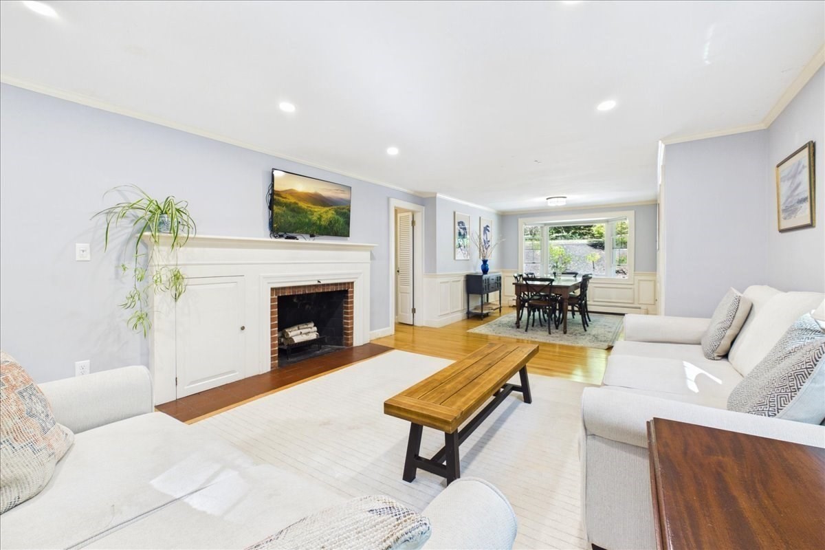 13 Millbrook Rd