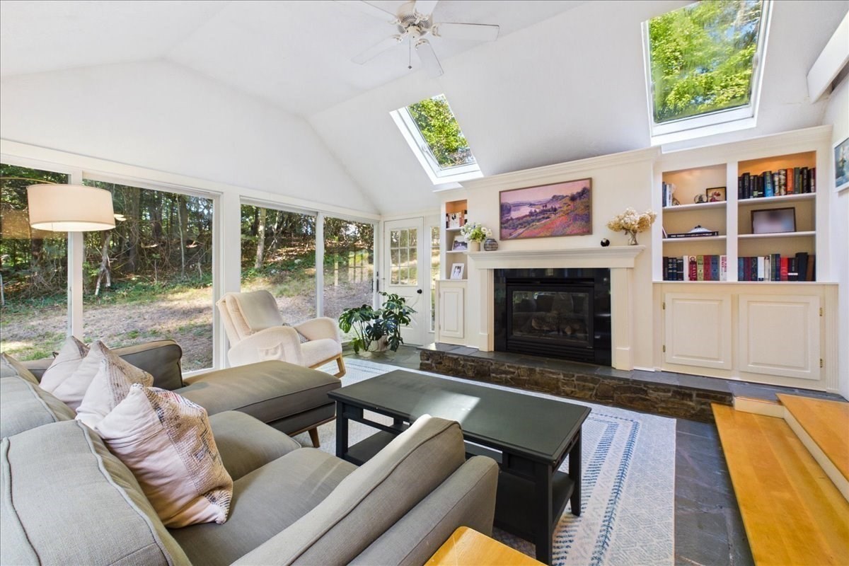 13 Millbrook Rd