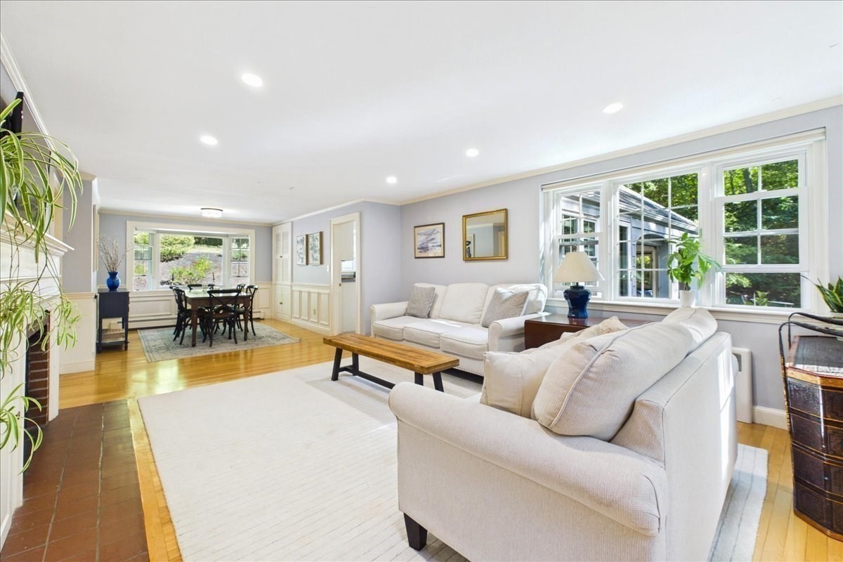 13 Millbrook Rd