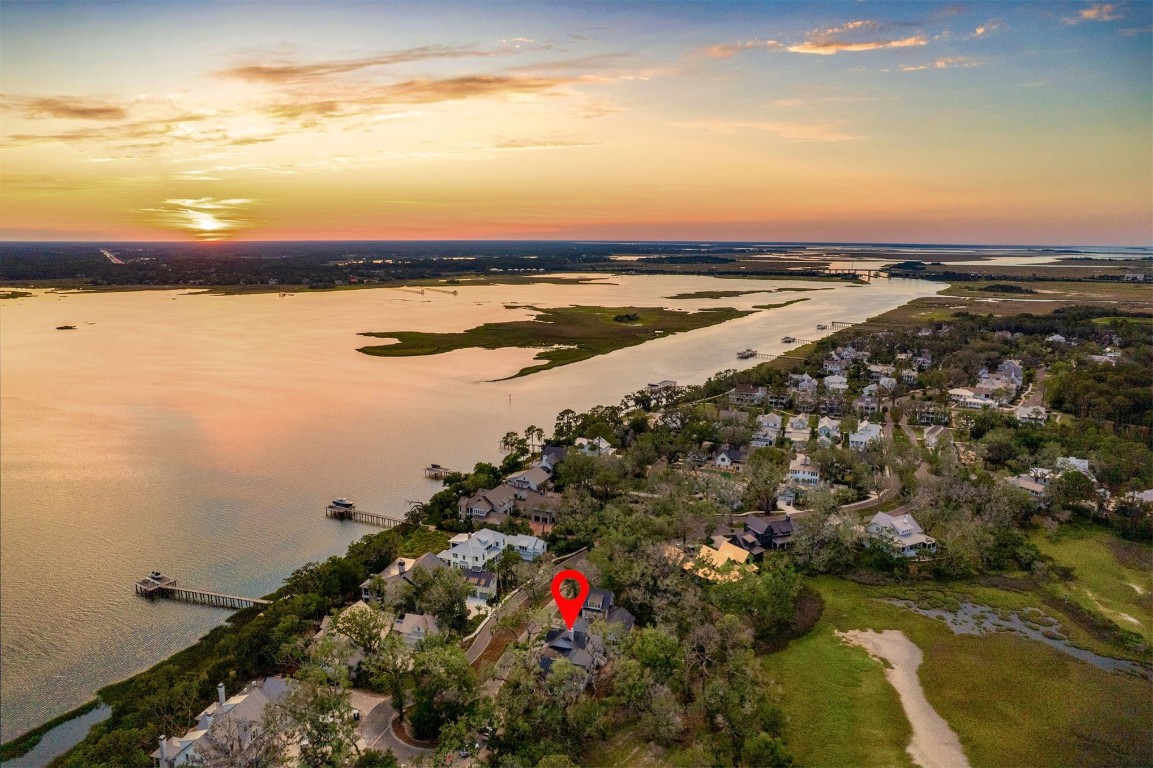 152 CRANE ISLAND DRIVE