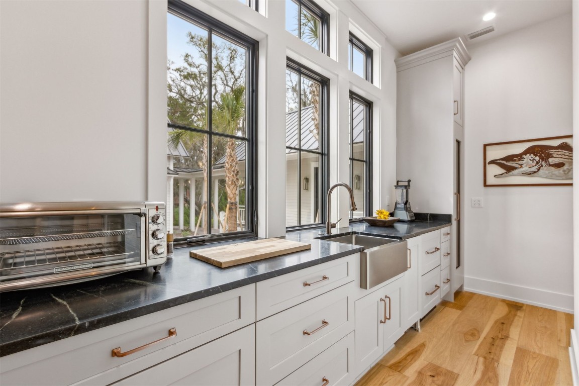 152 CRANE ISLAND DRIVE