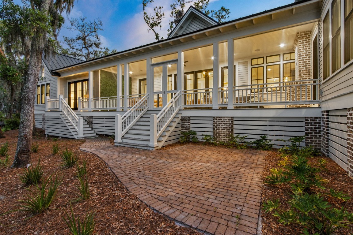 152 CRANE ISLAND DRIVE