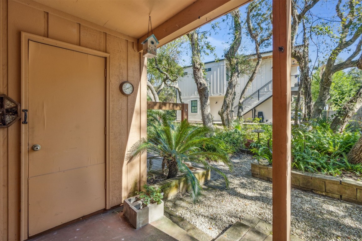 2700 MIZELL AVENUE 501A