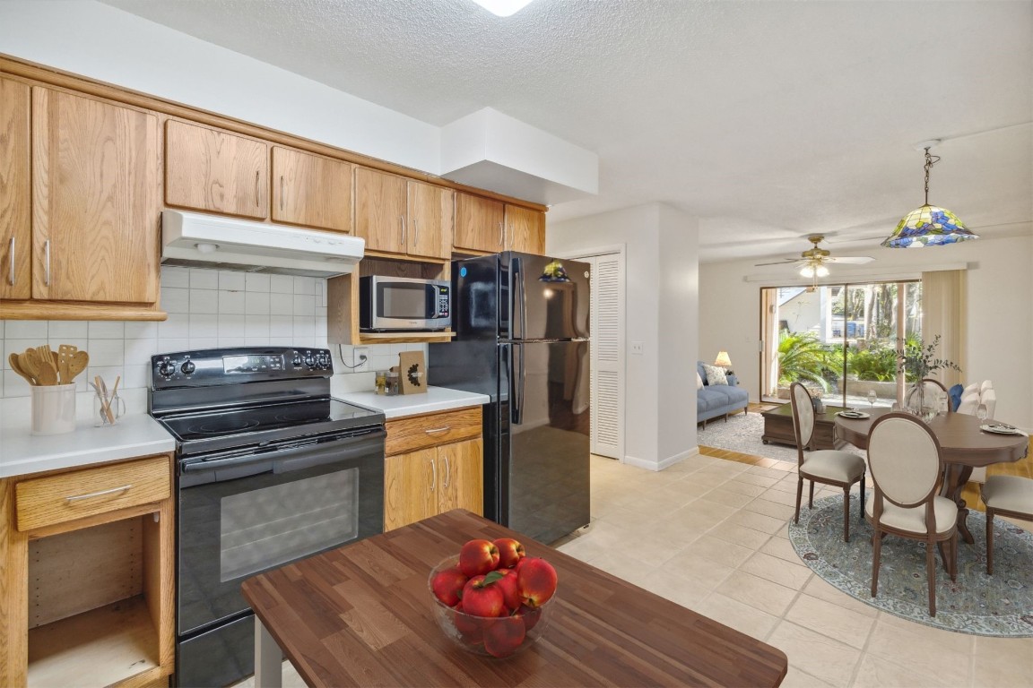 2700 MIZELL AVENUE 501A