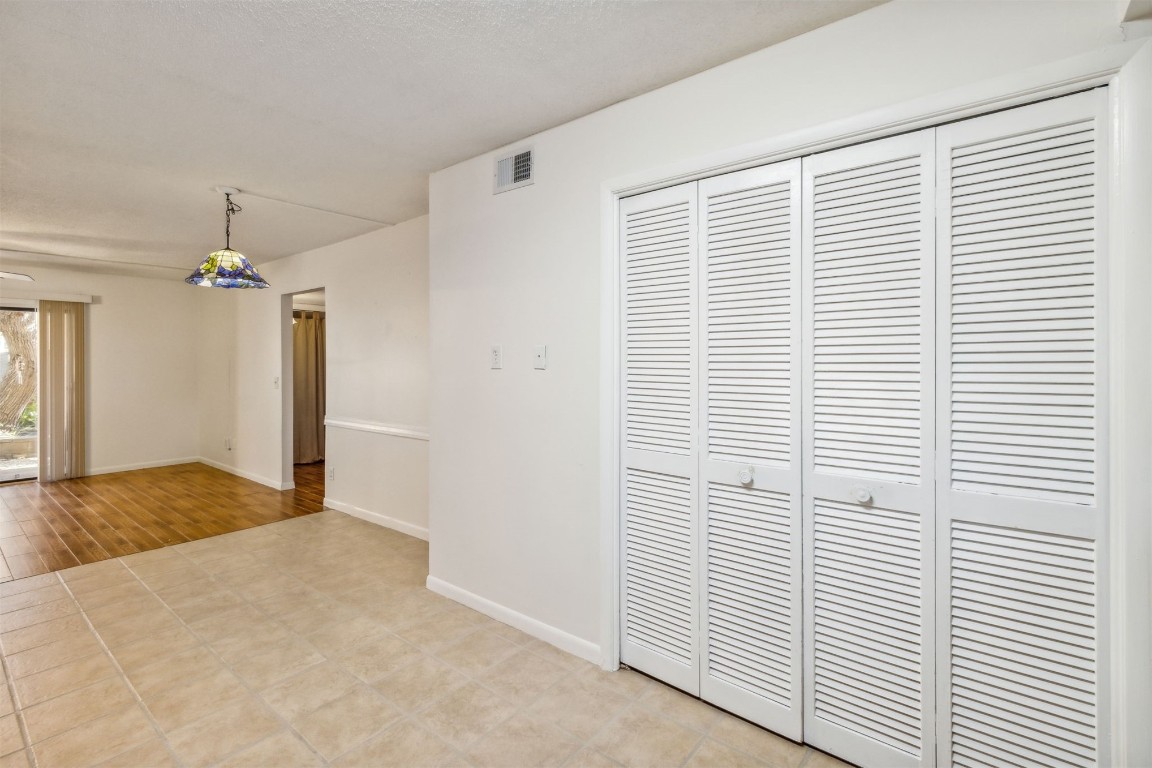 2700 MIZELL AVENUE 501A