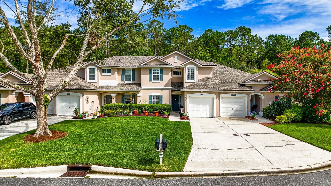 1720 CROSS PINES DRIVE