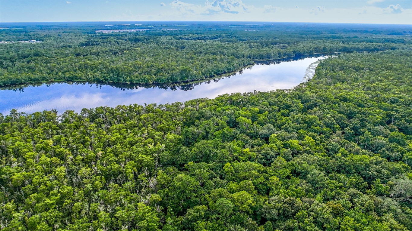 1720 CROSS PINES DRIVE