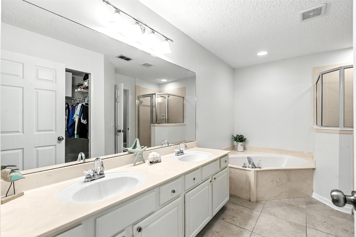 1720 CROSS PINES DRIVE