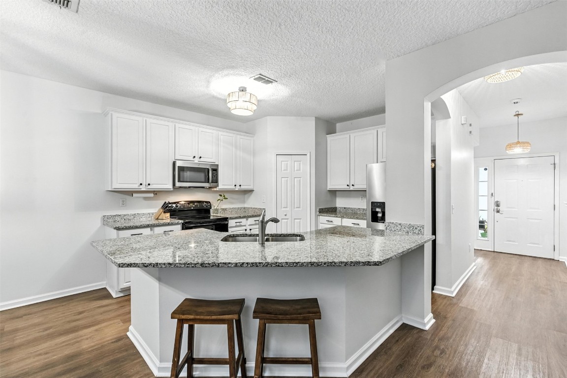 1720 CROSS PINES DRIVE