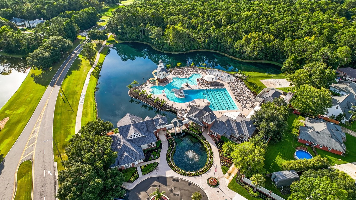 1720 CROSS PINES DRIVE