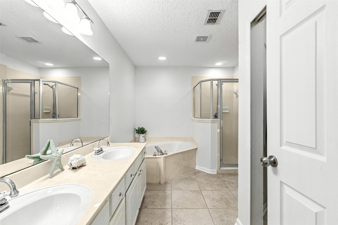 1720 CROSS PINES DRIVE