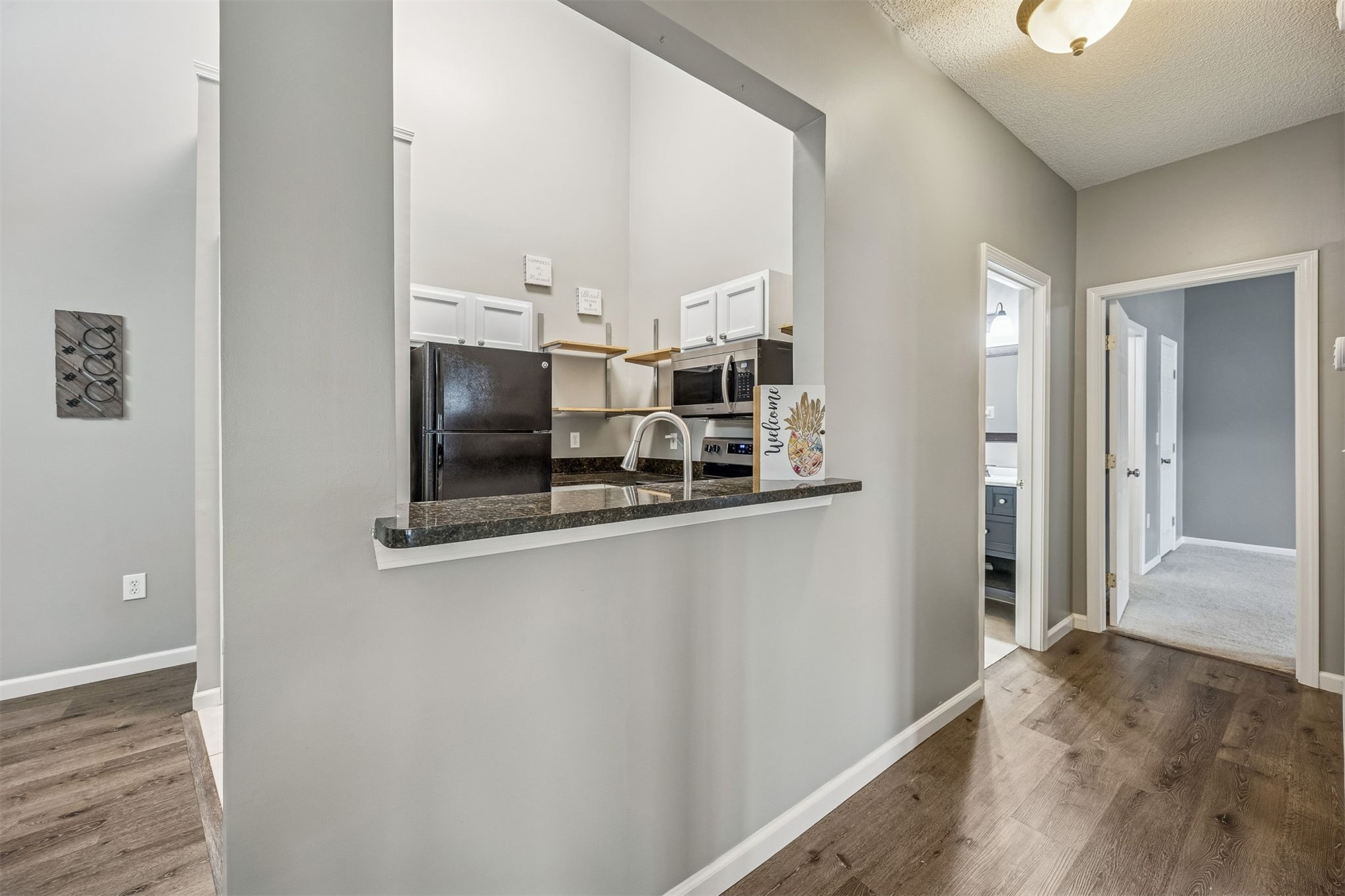 1601 NECTARINE STREET G8