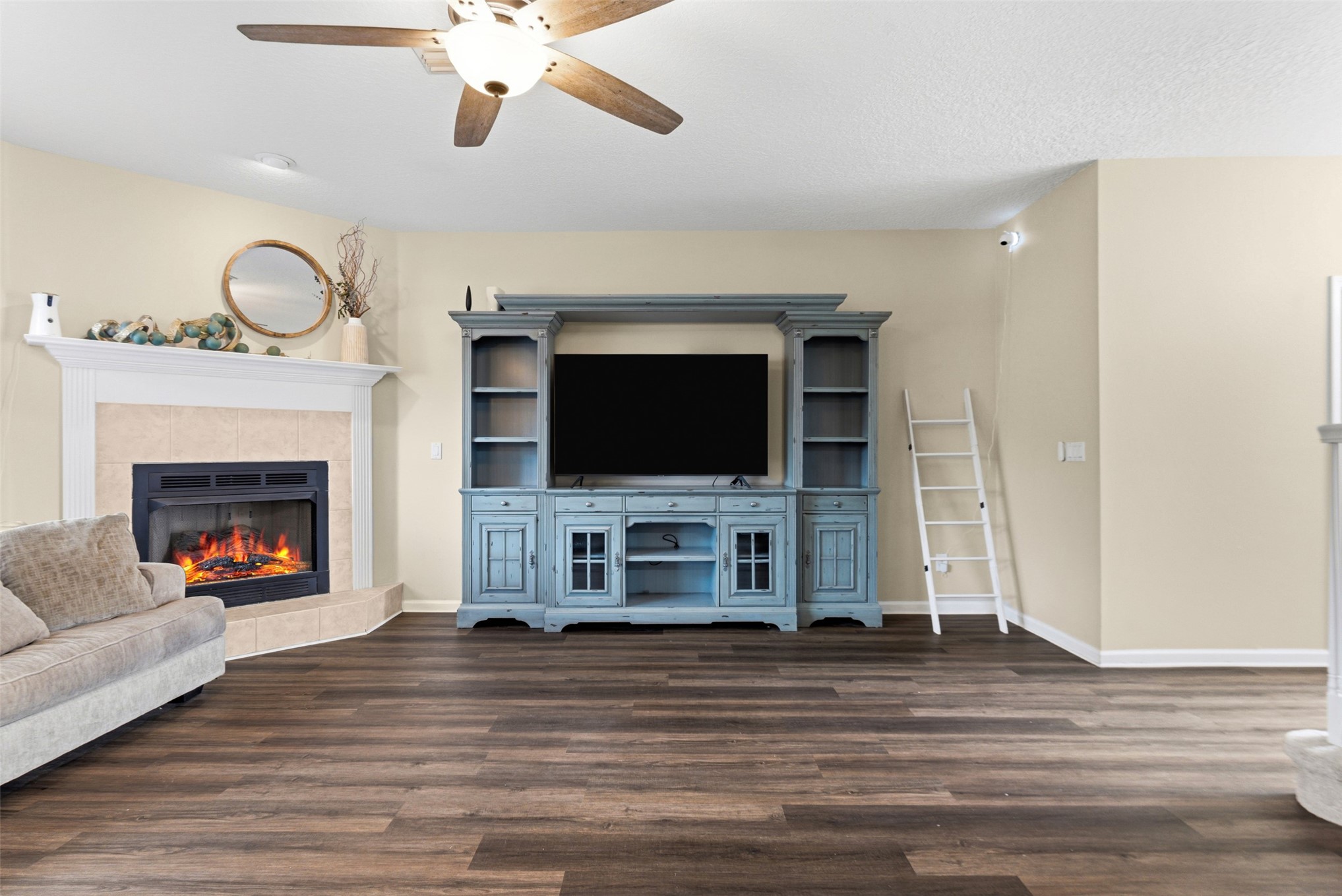 3681 SILVER BLUFF BOULEVARD