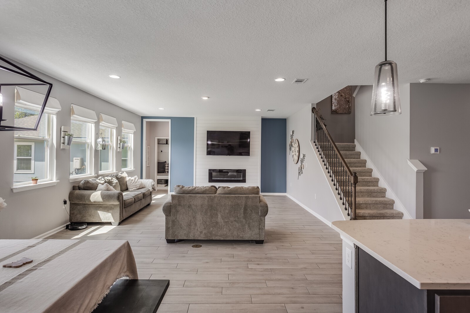 83321 CHAPEL COURT