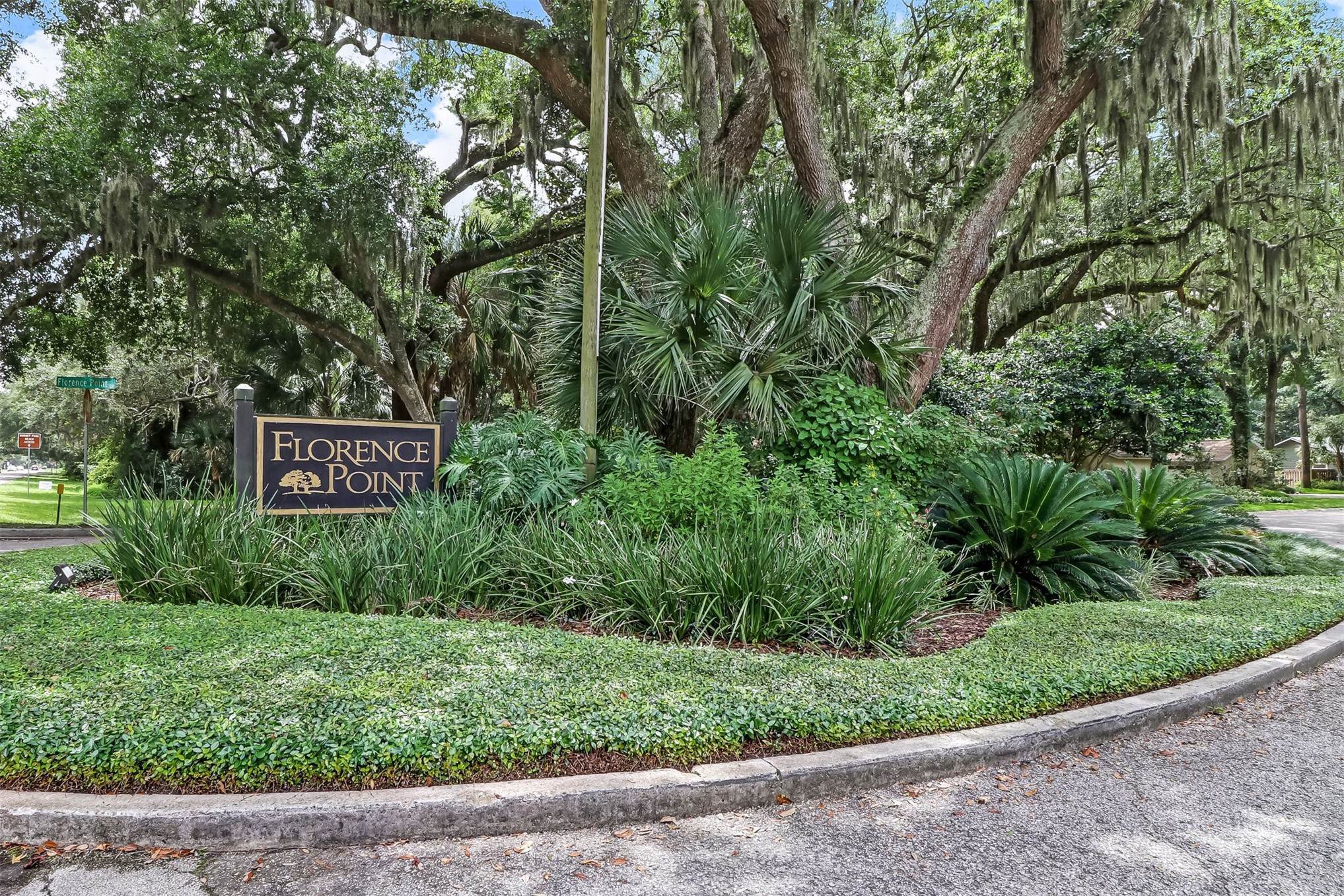 5425 FLORENCE POINT DRIVE