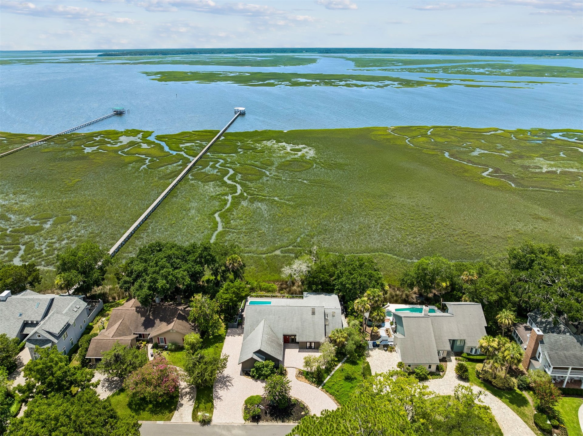 5425 FLORENCE POINT DRIVE